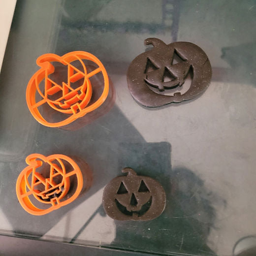 Jack O’Lantern pumpkin Halloween cutter set mirrored pair