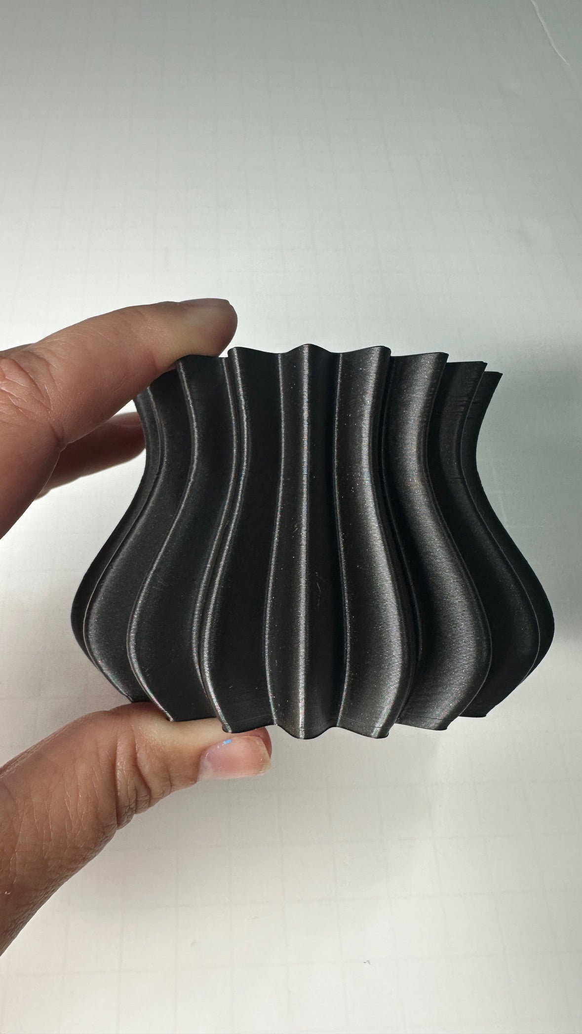 Fluted Starry Tool Cup for Polymer Clay & Sculpting Tools – Hematite Gray with Hidden Star Detail