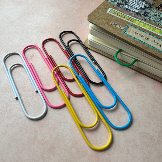 Big paperclip bookmark decorate with beads