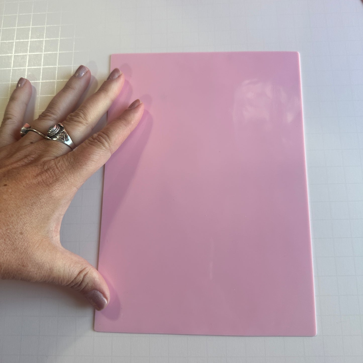 Double-Sided Silicone Work Mat – 6x8 Inch for Polymer Clay, Mica work, Baking & UV Resin