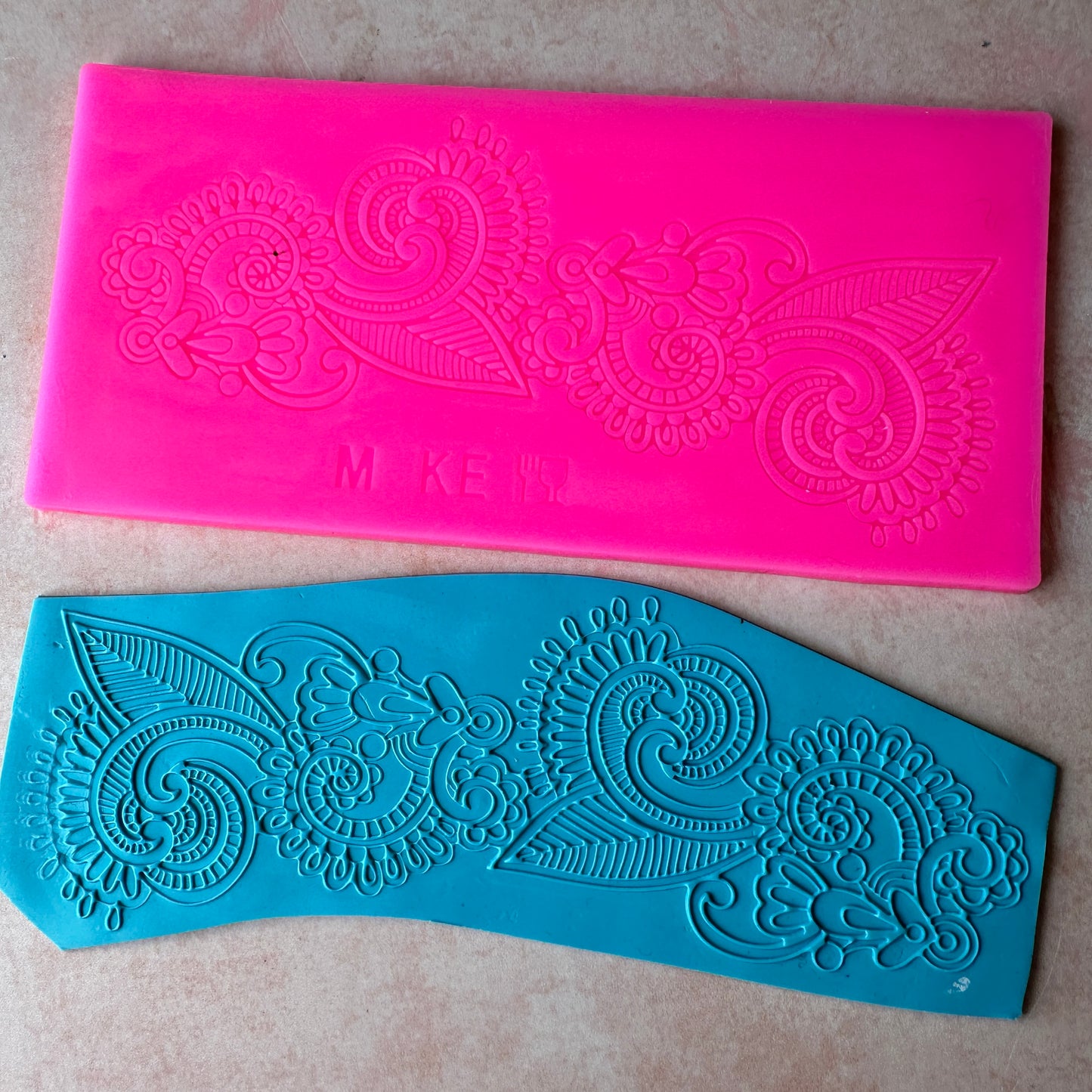 Henna Lace Flowers Silicone sugar mat backfill clay mold