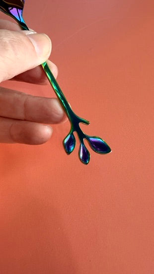 Leafy Metal glitter or powder non-static scooping spoon
