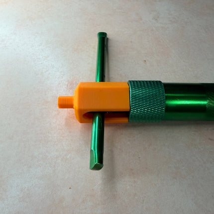Clay Extruder Tool - Blue Aluminum Twist handle