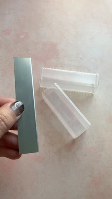 Clay Blade short 4 inch slight flex with case - Create Along 