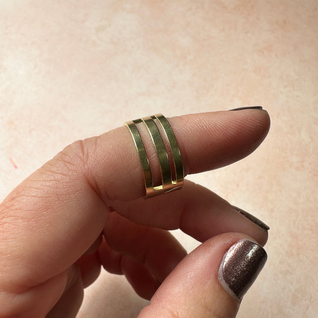 Easy jump ring opener finger tool - Create Along 