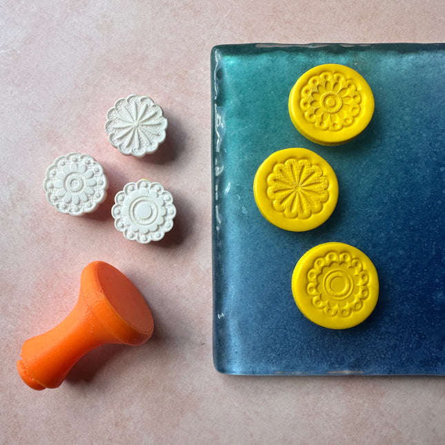 Texture Tips mini stamps Fabulous Flowers for clay mica ink - Create Along 