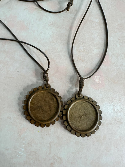 Wood Pendant Cabochon Base Blank with scalloped edge - Create Along 