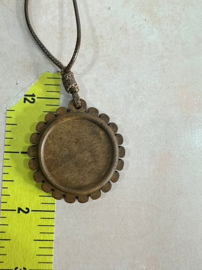 Wood Pendant Cabochon Base Blank with scalloped edge - Create Along 