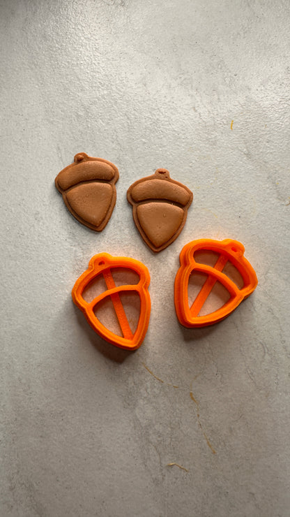 Acorns Mirrored polymer clay cutter set earrings Autumn motif - Create Along 