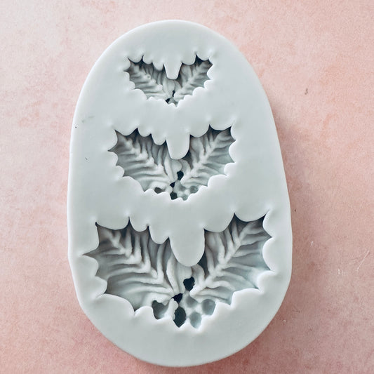 Holly Leaves Winter Christmas Mold