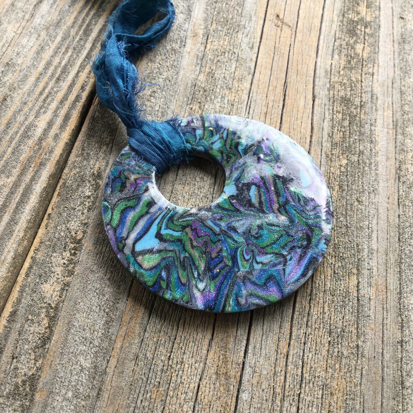 Make a Gorgeous Faux Abalone Slab & Reversible Seahorse Bracelet Online Workshop with Cindi McGee