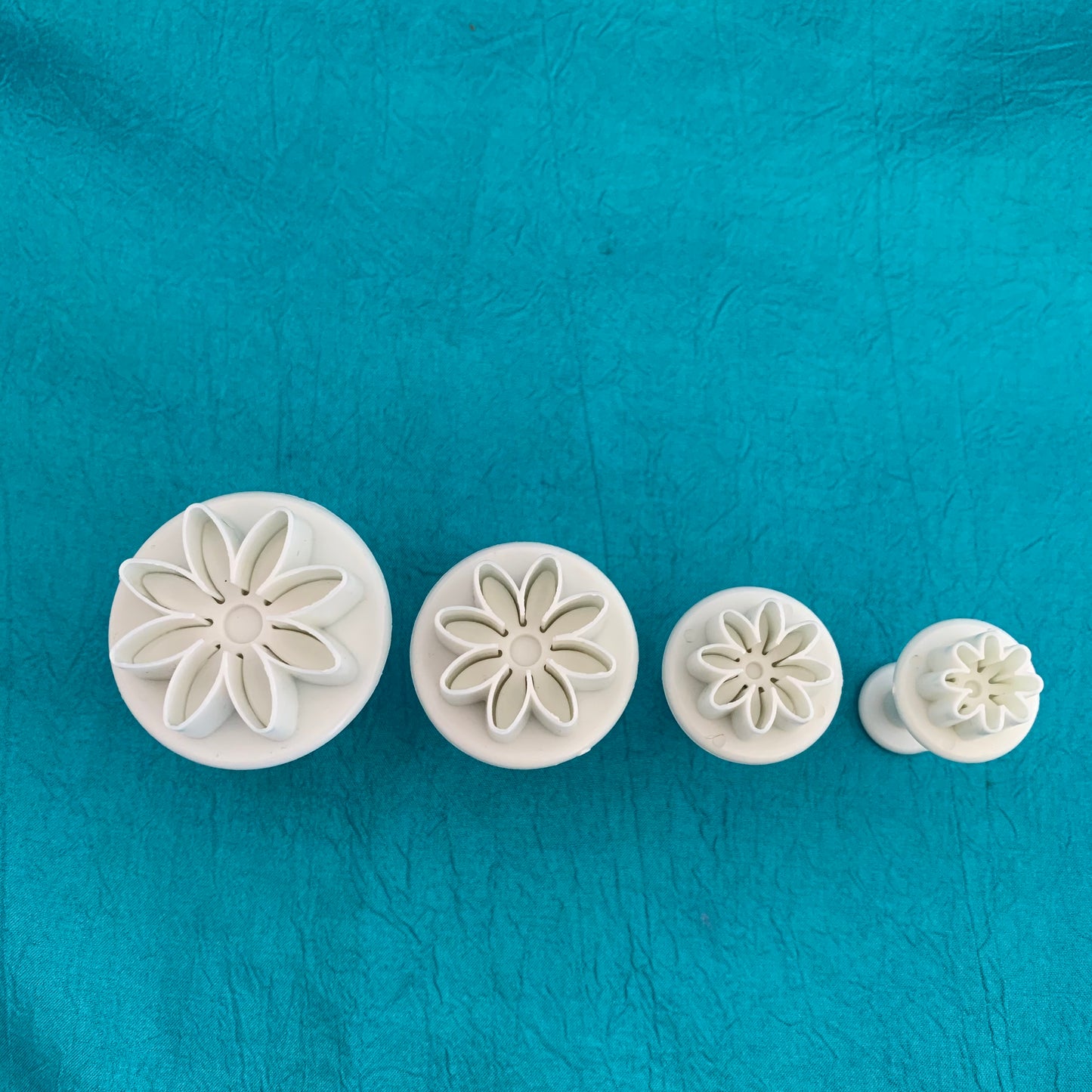 Daisy Plunger Cutters For Polymer Clay And More - Polymer Clay TV tutorial and supplies