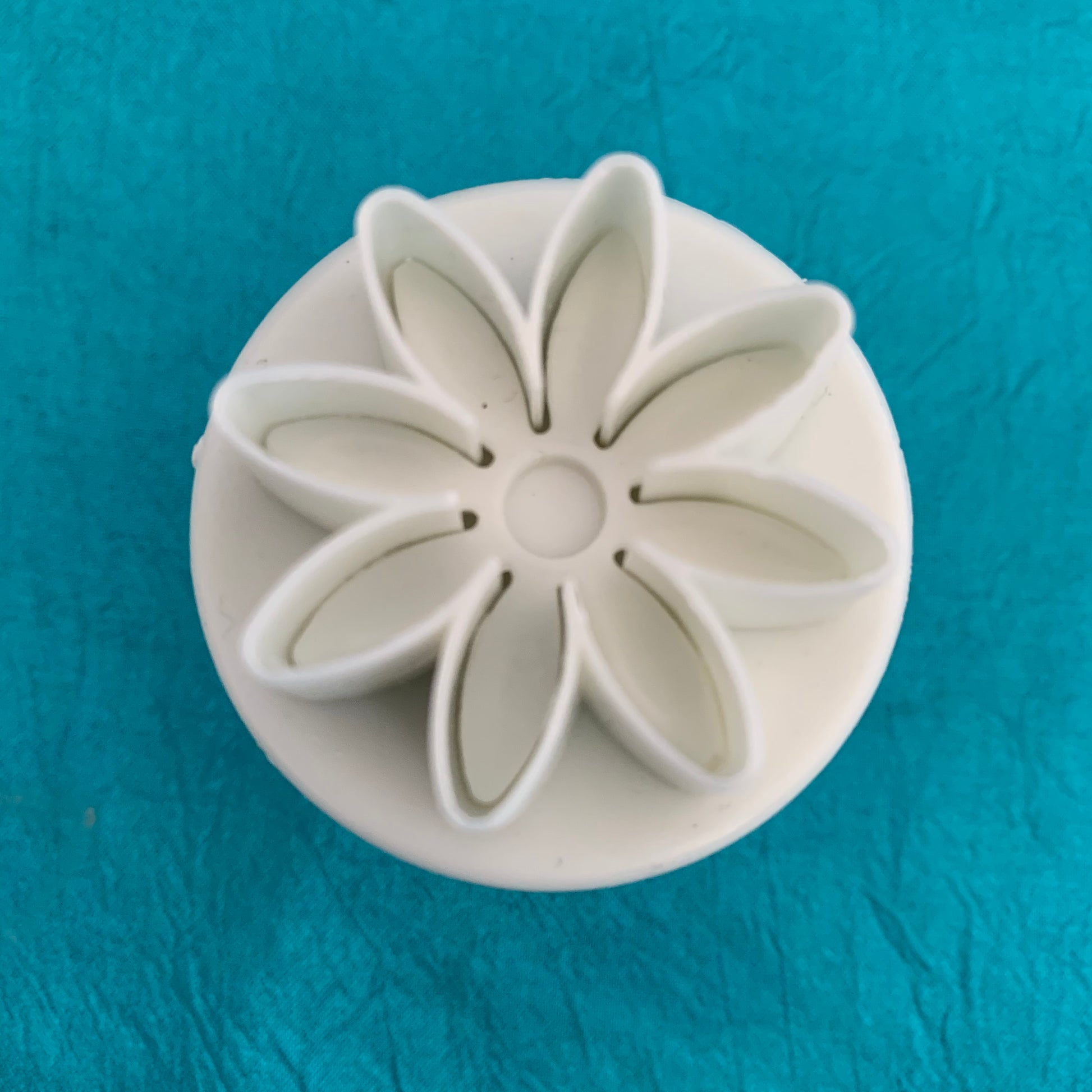 Flower Silicone Mold for Polymer Clay Earrings Tiny Daisy 