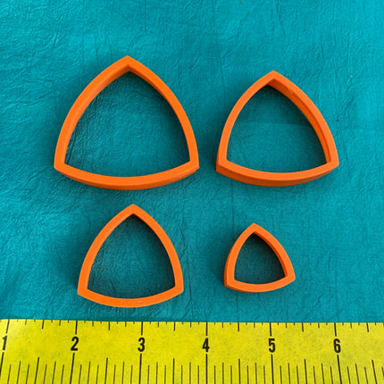 Rounded Pointy Triangles polymer clay Cutters set basics collar - Create Along 